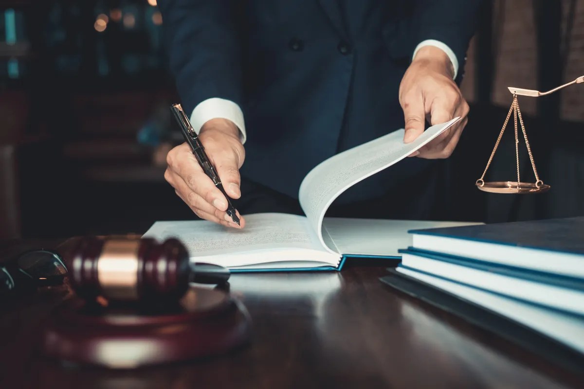 criminal defense attorney